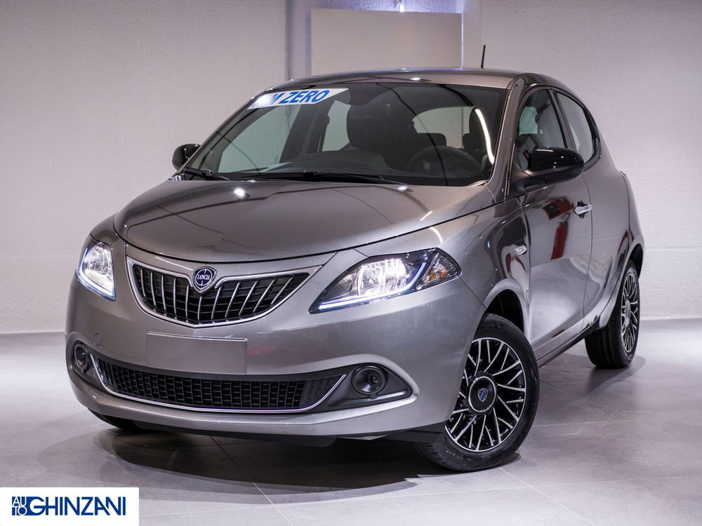 Lancia Ypsilon nuova a Bergamo