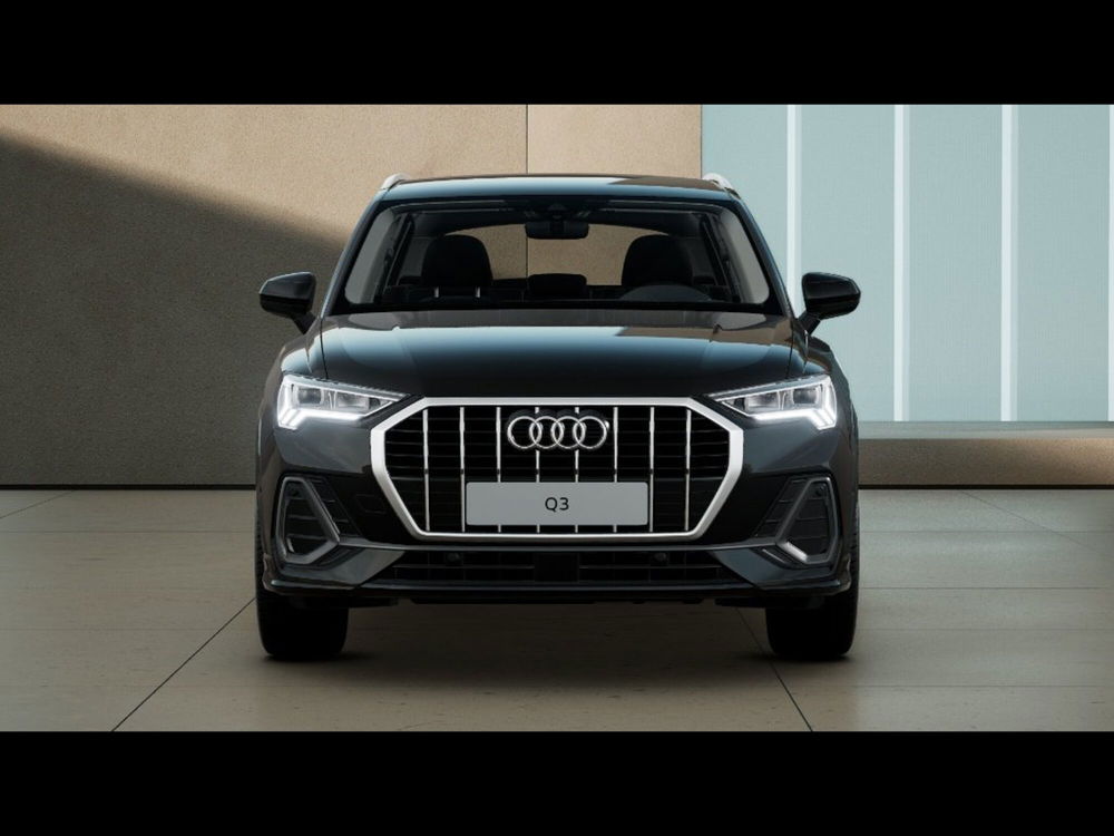 Audi Q3 Sportback nuova a Livorno (4)