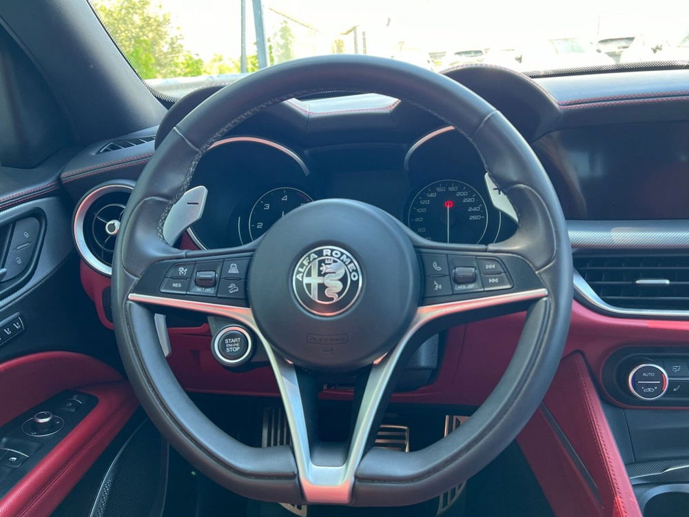 Alfa Romeo Stelvio usata a Pescara (9)