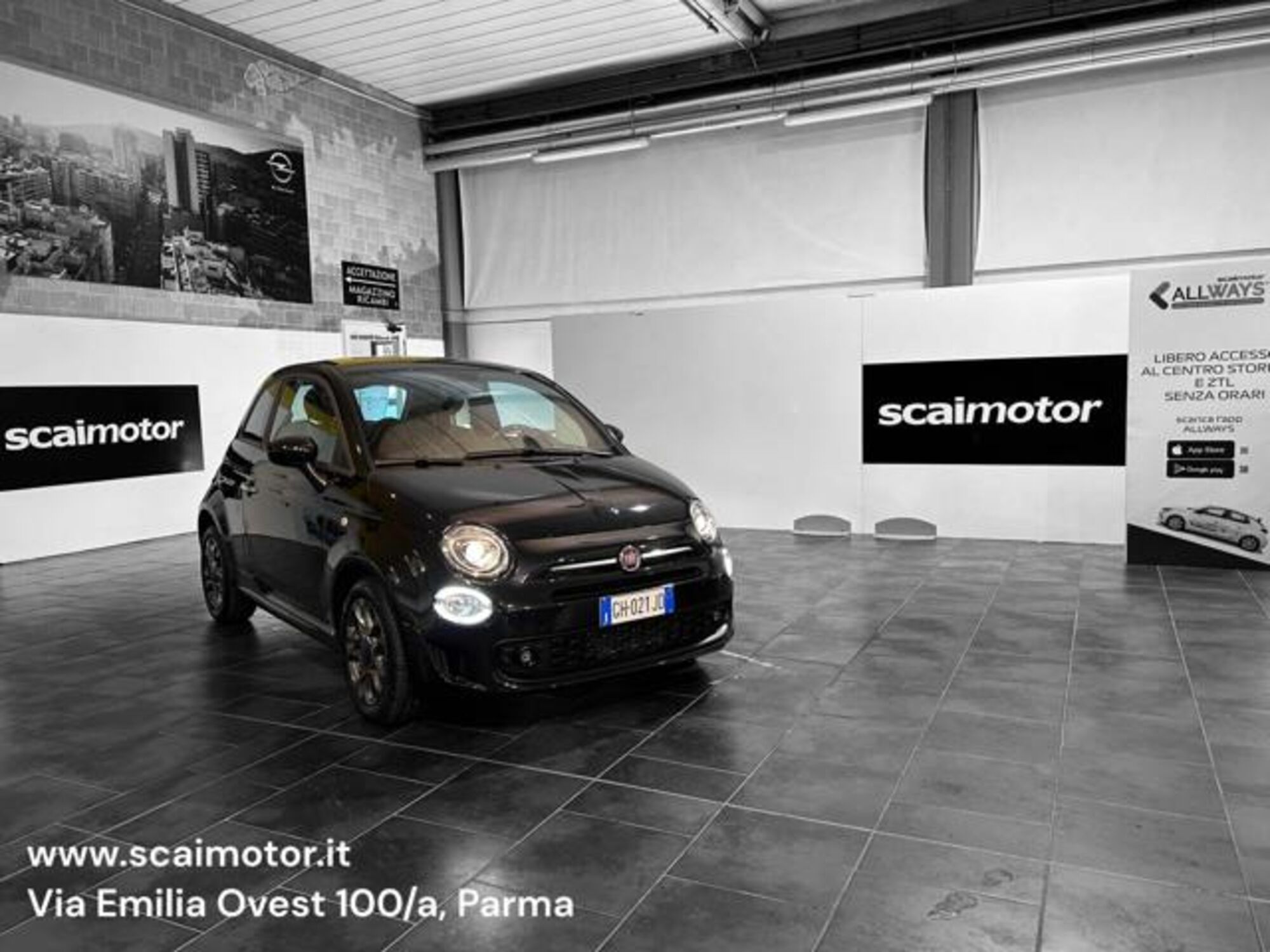 Fiat 500 1.0 Hybrid Connect  del 2021 usata a Parma