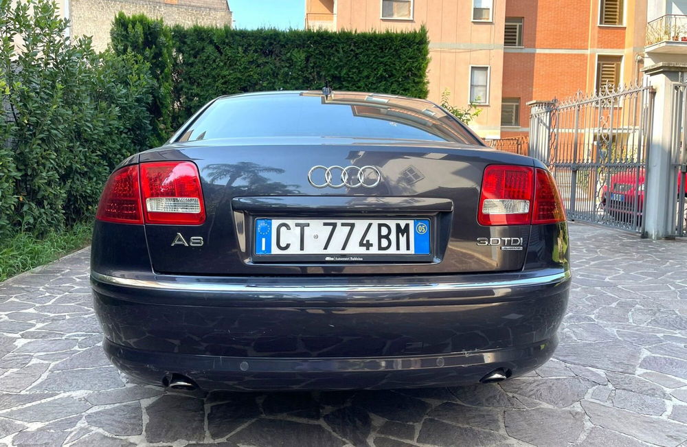 Audi A8 usata a Benevento (18)