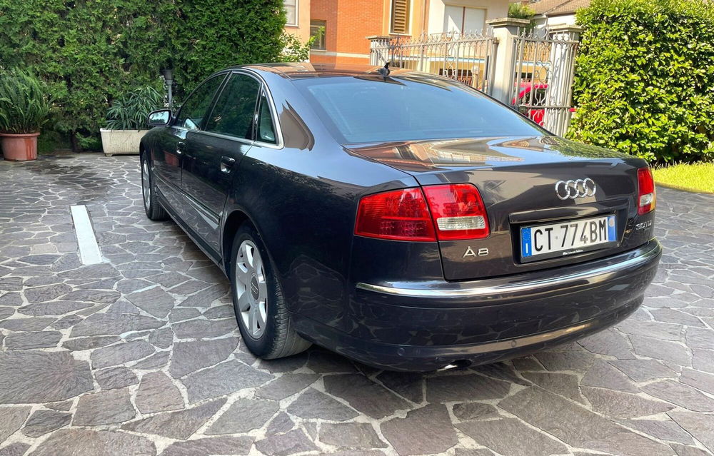 Audi A8 usata a Benevento (2)