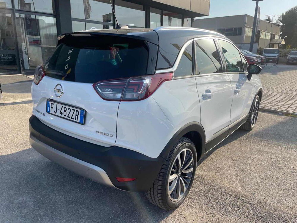 Opel Crossland X usata a Foggia (17)