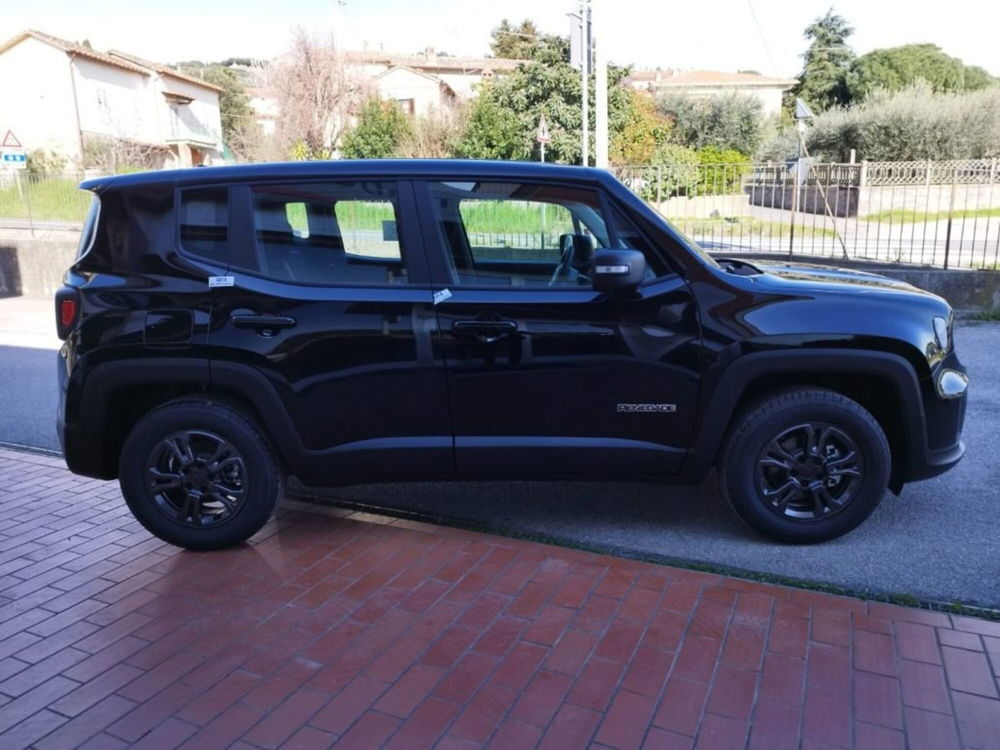 Jeep Renegade nuova a Arezzo (7)