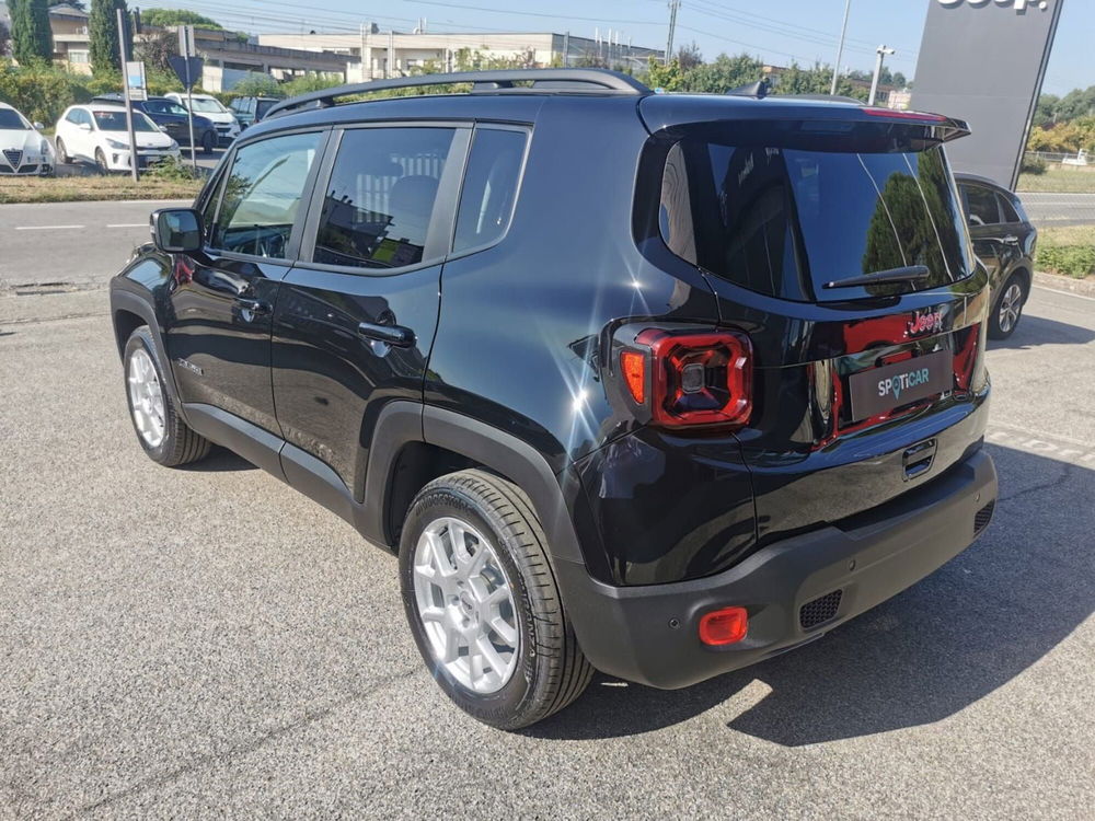 Jeep Renegade nuova a Arezzo (13)