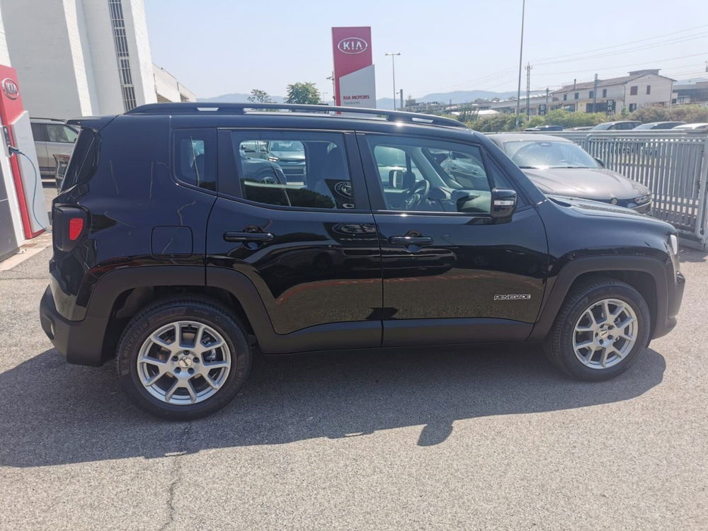 Jeep Renegade nuova a Arezzo (9)