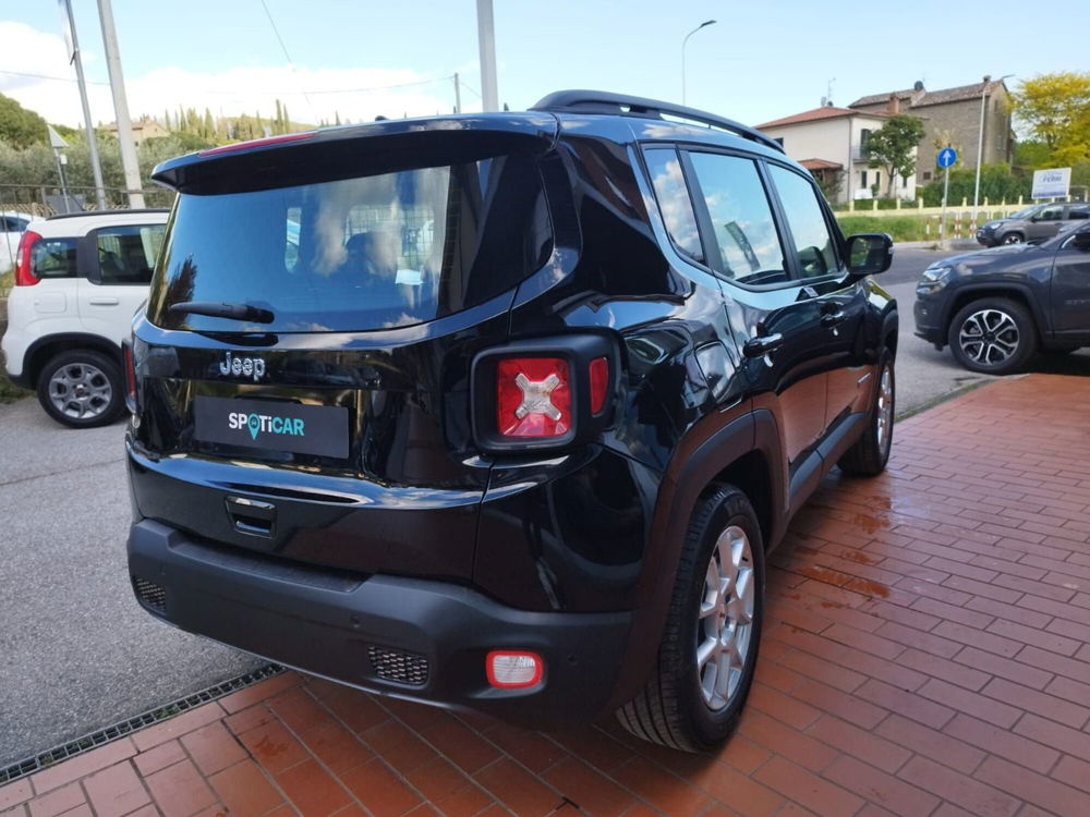 Jeep Renegade nuova a Arezzo (4)