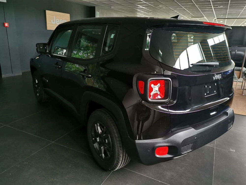 Jeep Renegade nuova a Arezzo (4)