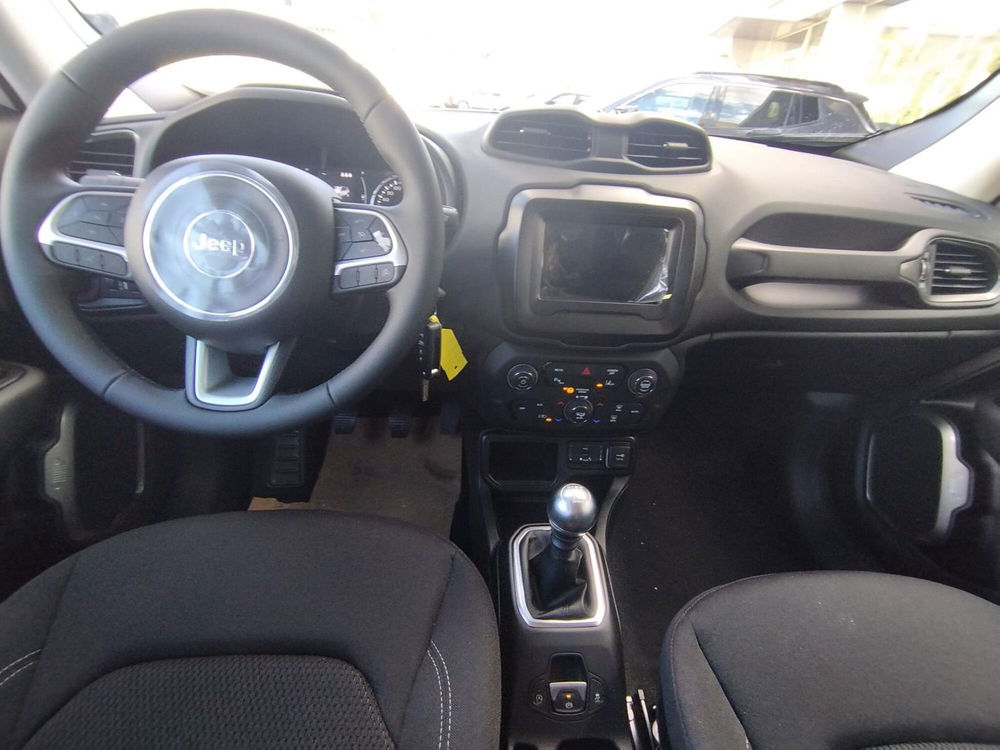 Jeep Renegade nuova a Arezzo (18)