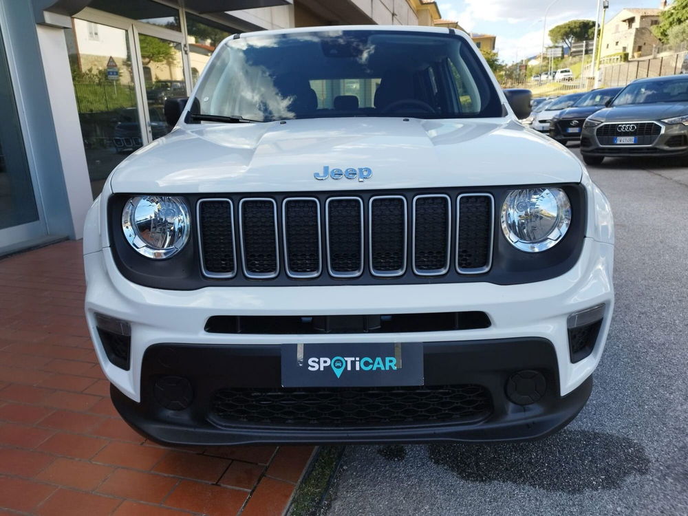 Jeep Renegade nuova a Arezzo (2)