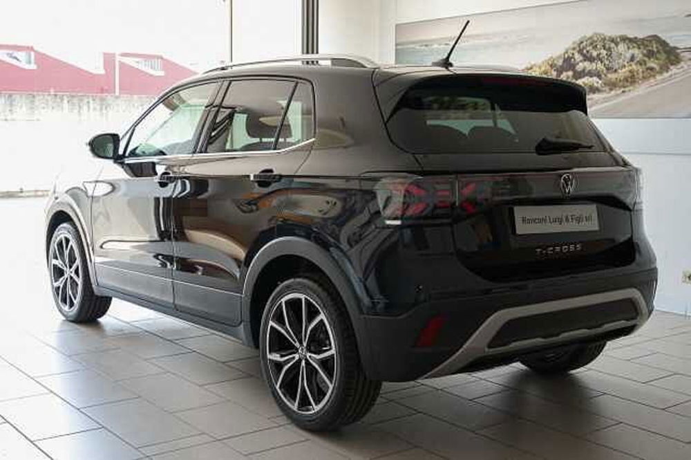 Volkswagen T-Cross nuova a Rovigo (9)