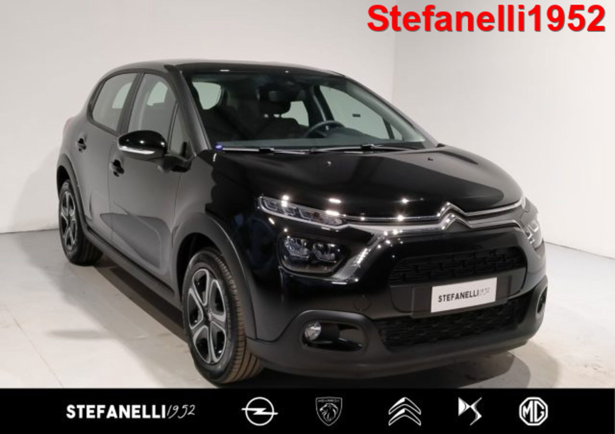 Citroen C3 1.2 puretech Plus s&amp;s 83cv nuova a Bologna