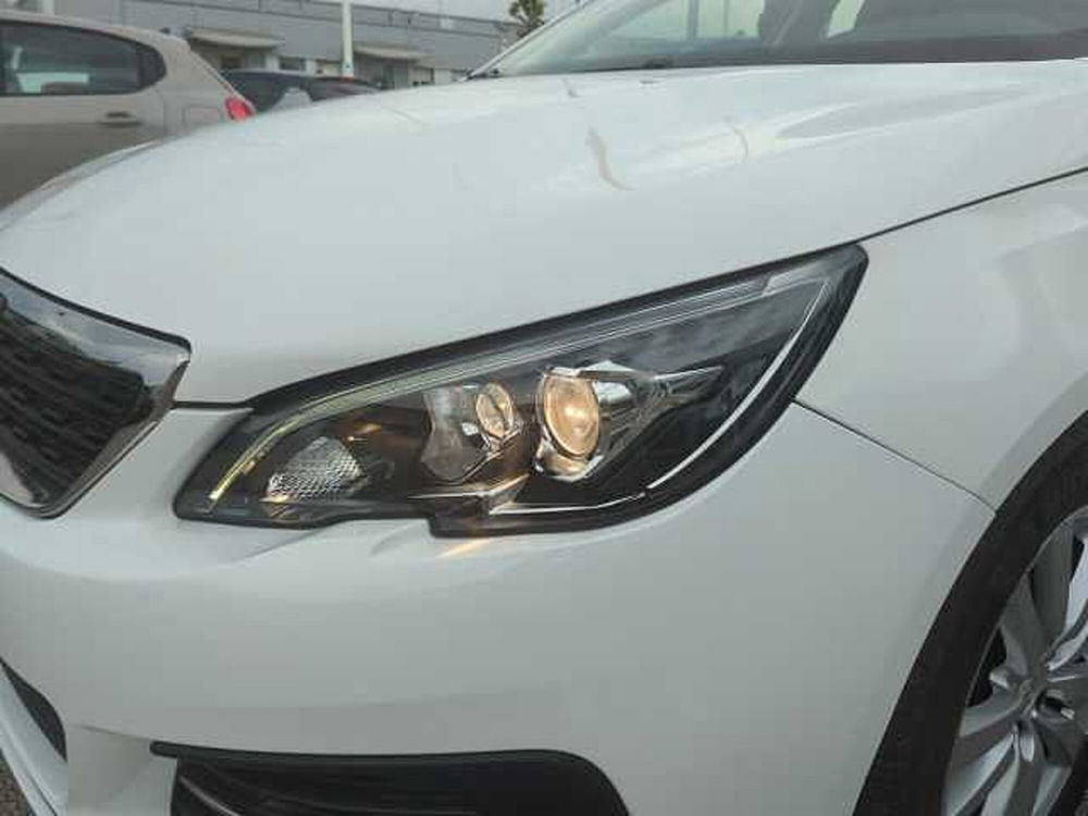 Peugeot 308 SW usata a Treviso (16)