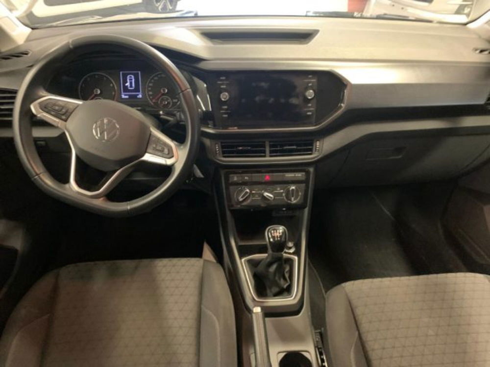 Volkswagen T-Cross usata a Siena (5)