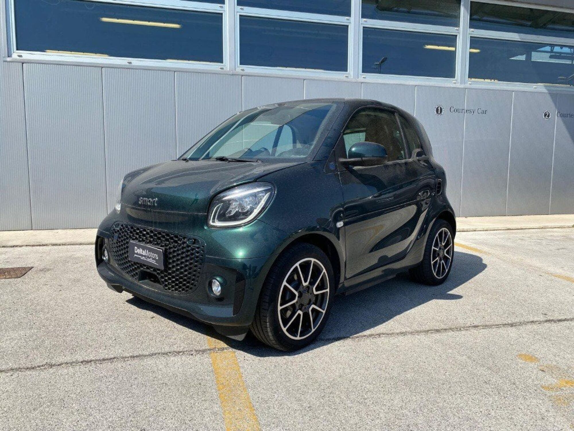 smart Fortwo Fortwo eq Passion 22kW del 2020 usata a Montecosaro