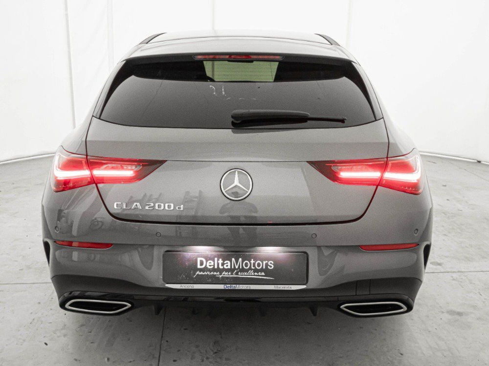 Mercedes-Benz CLA Shooting Brake nuova a Macerata (7)