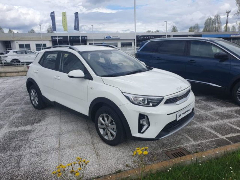 Kia Stonic nuova a Perugia (4)