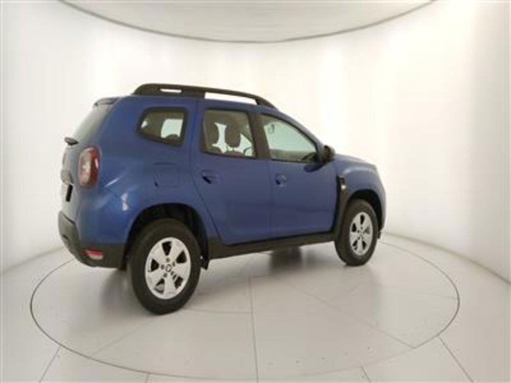 Dacia Duster usata a Bari (8)