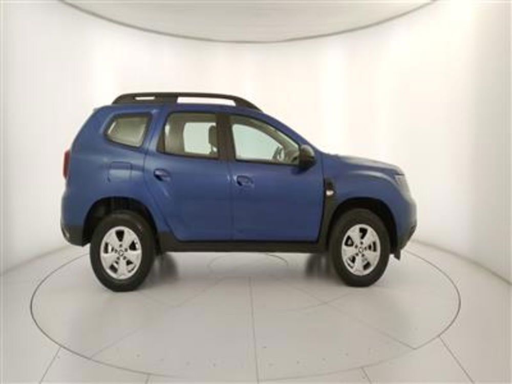 Dacia Duster usata a Bari (9)