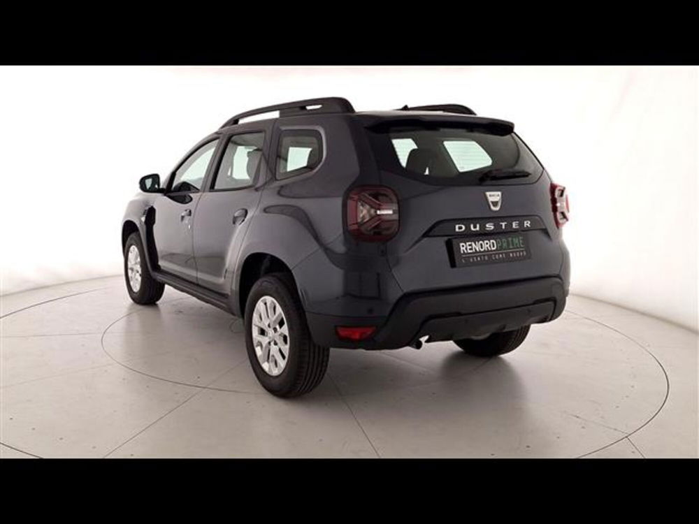 Dacia Duster nuova a Milano (5)