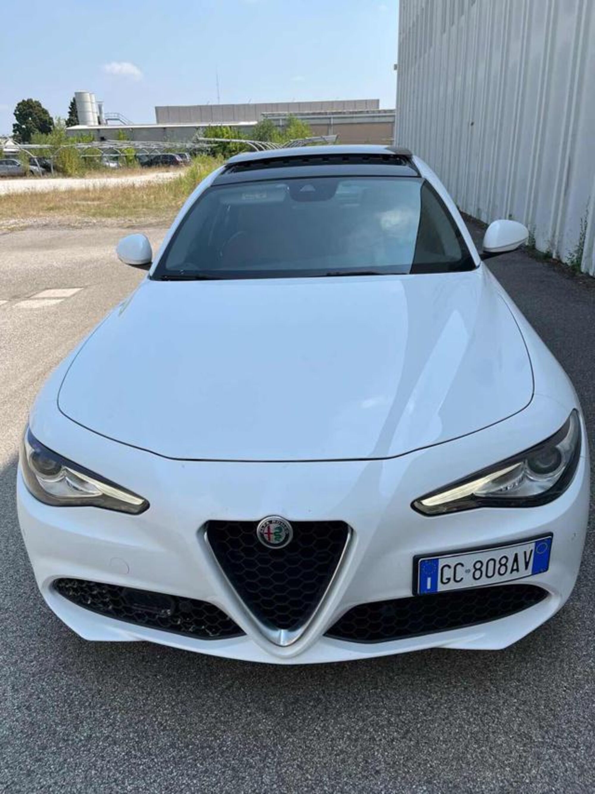 Alfa Romeo Giulia 2.2 Turbodiesel 160 CV AT8 Executive  del 2020 usata a Cento