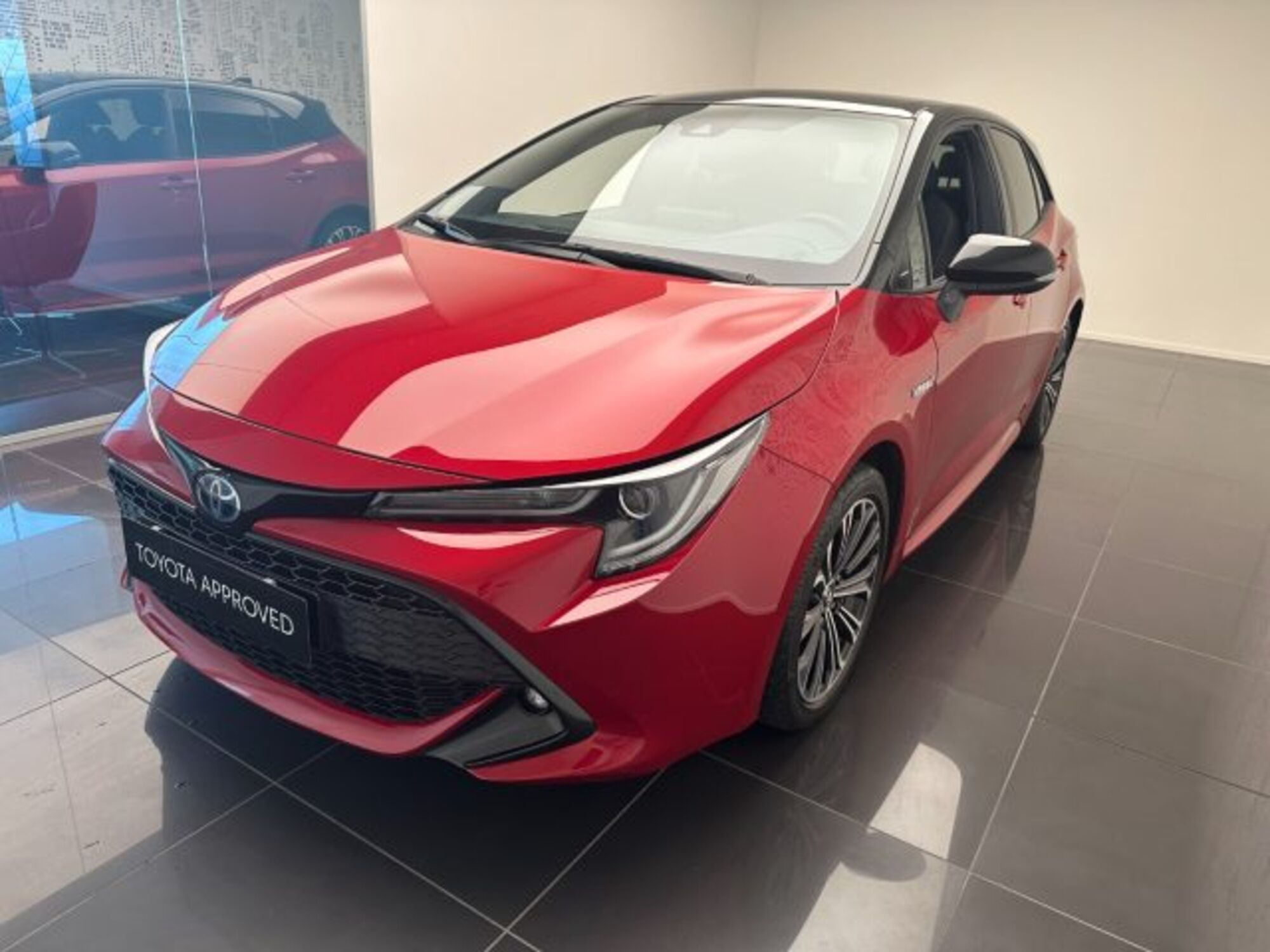 Toyota Corolla 2.0 Hybrid Style  del 2019 usata a Cuneo