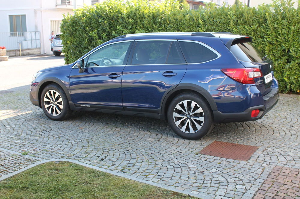 Subaru Outback usata a Cuneo (6)