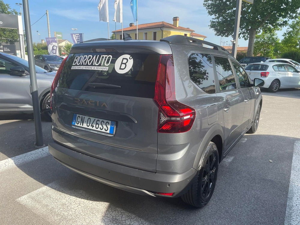 Dacia Jogger usata a Treviso (3)