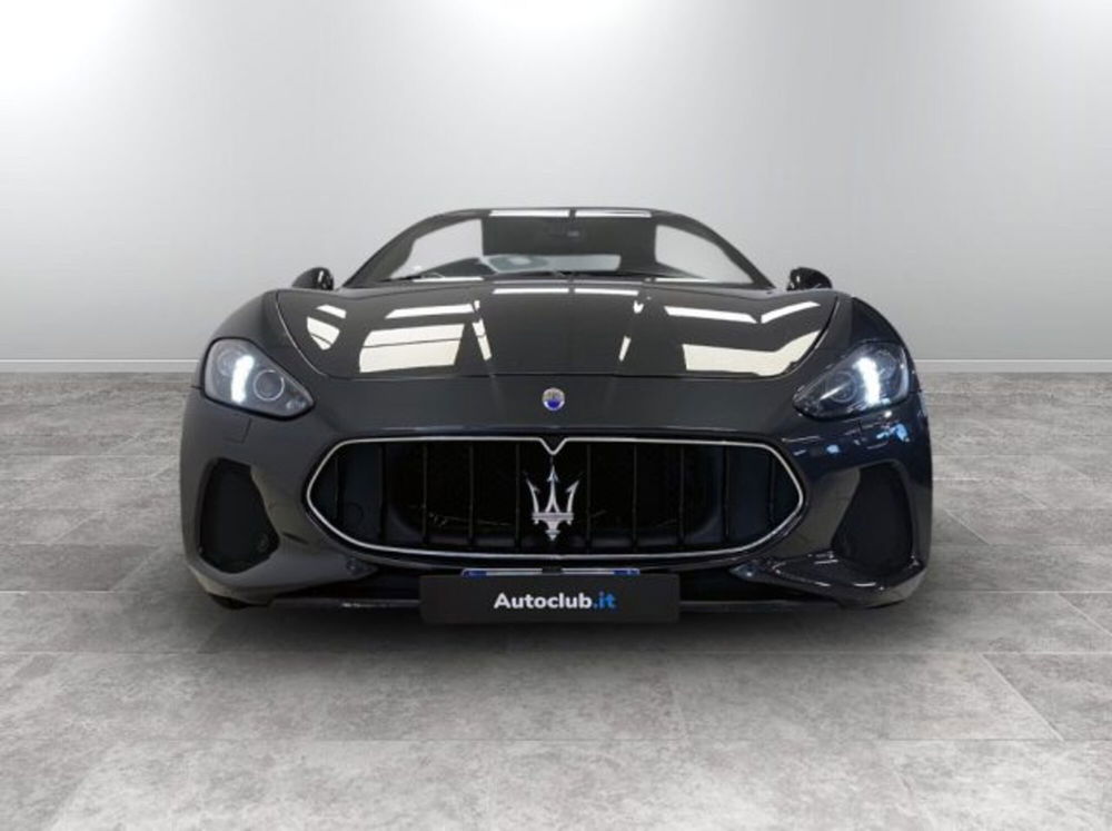 Maserati Granturismo usata a Modena (16)