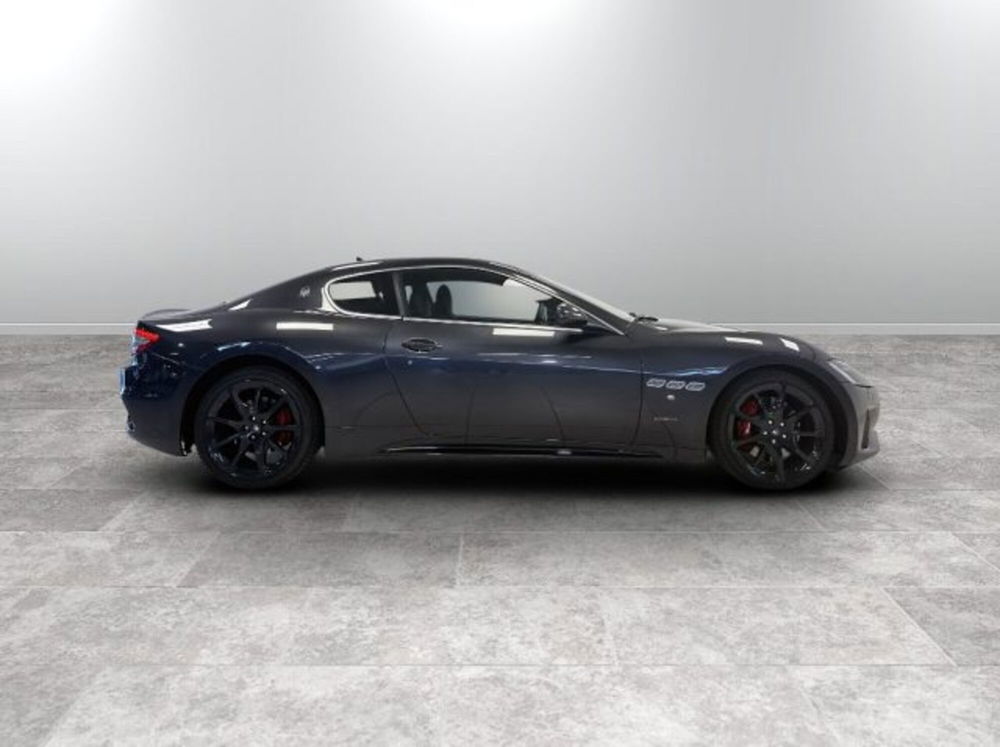 Maserati Granturismo usata a Modena (4)