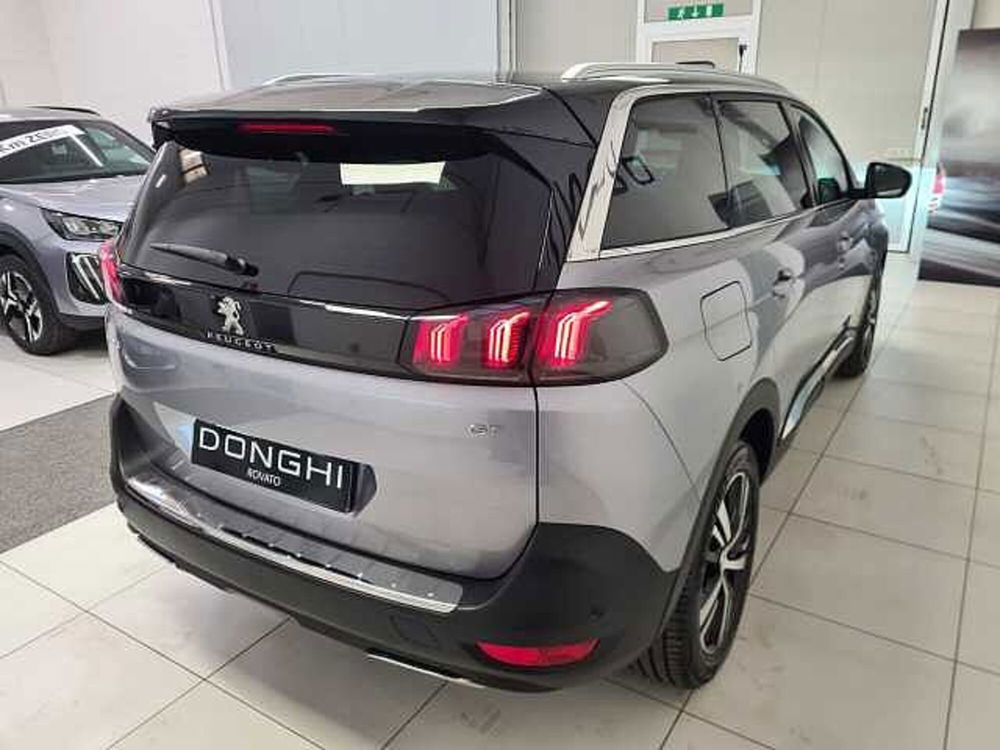 Peugeot 5008 usata a Brescia (3)