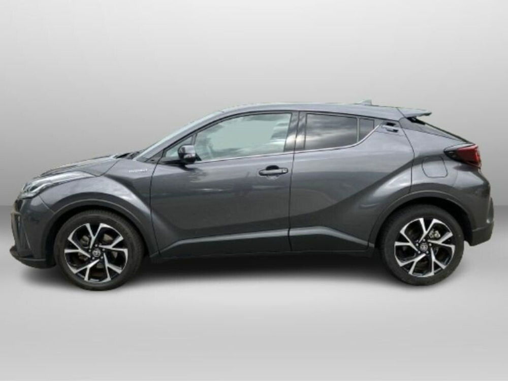 Toyota Toyota C-HR usata a Lecco (8)