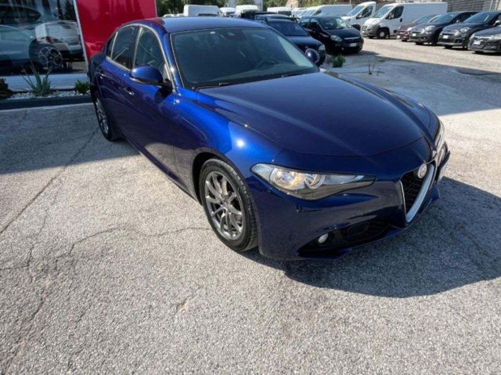 Alfa Romeo Giulia usata a Frosinone (8)