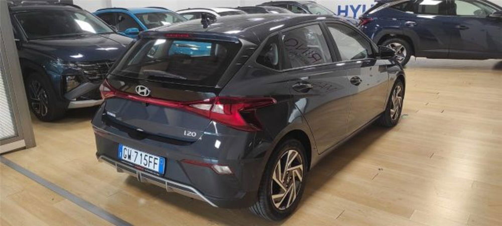 Hyundai i20 nuova a Bari (3)