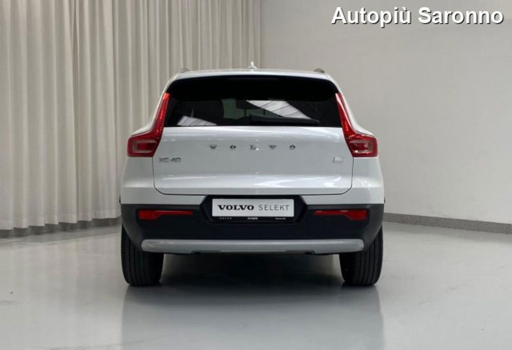 Volvo XC40 usata a Varese (6)