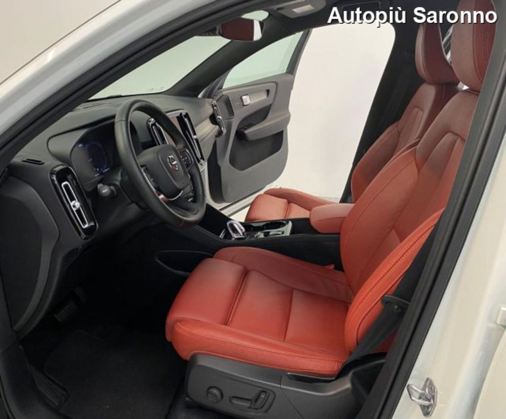 Volvo XC40 usata a Varese (9)