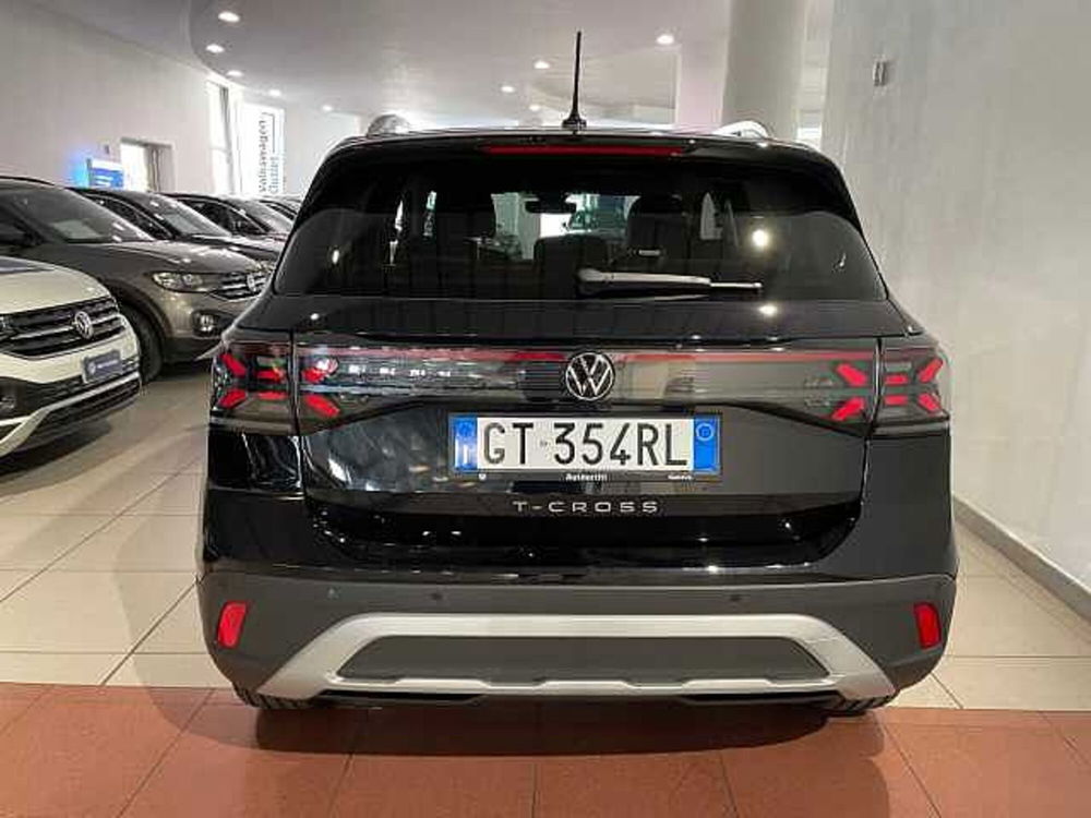 Volkswagen T-Cross nuova a Genova (4)