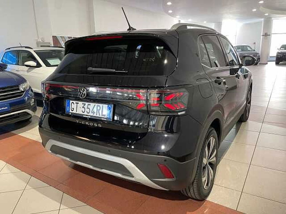 Volkswagen T-Cross nuova a Genova (5)