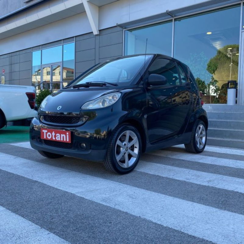 smart Fortwo 1000 52 kW MHD coup&eacute; pulse  del 2009 usata a L&#039;Aquila