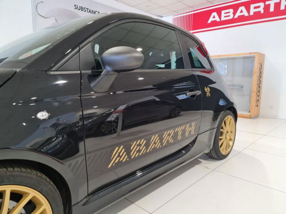 Abarth 695 nuova a Torino (9)