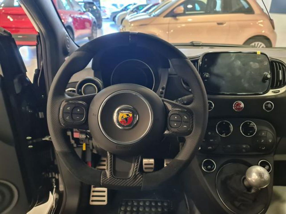 Abarth 695 nuova a Torino (18)