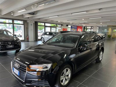 Audi A4 Avant 2.0 TDI 122 CV S tronic Business  del 2018 usata a Montebelluna