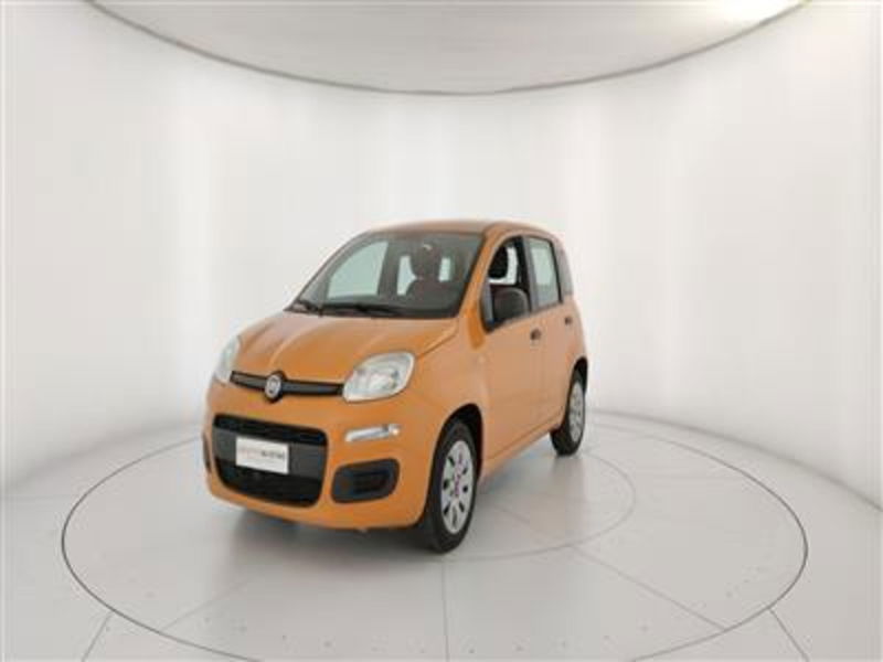 Fiat Panda 1.2 Waze  del 2019 usata a Bari