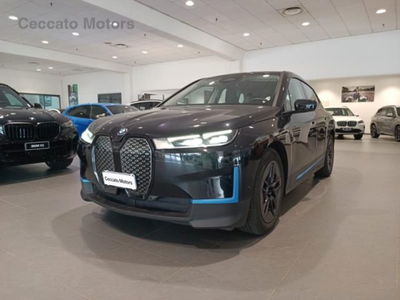 BMW iX xdrive50 del 2023 usata a Padova