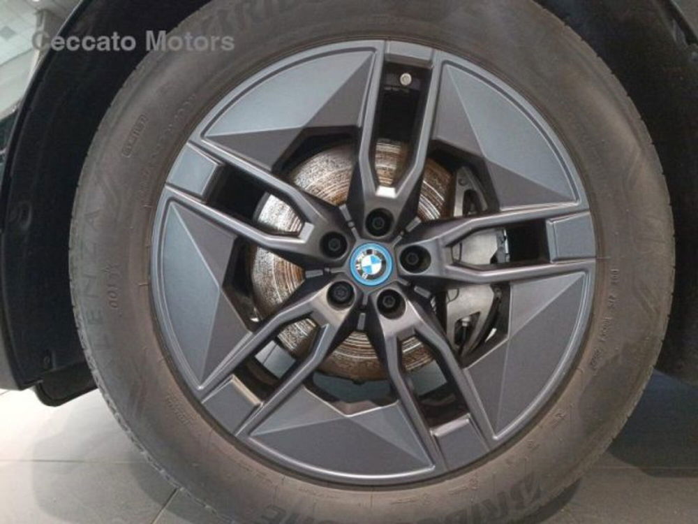 BMW iX usata a Padova (11)