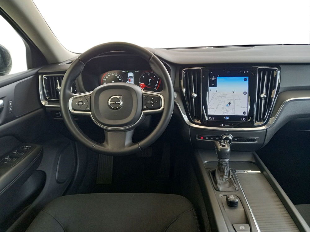 Volvo V60 usata a Bari (8)