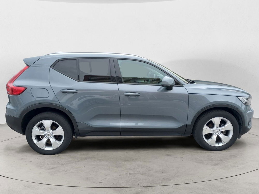 Volvo XC40 usata a Bari (5)