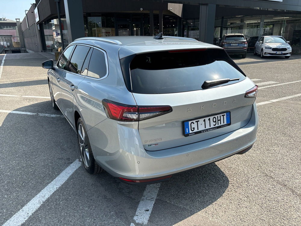 Skoda Superb Station Wagon usata a Modena (6)