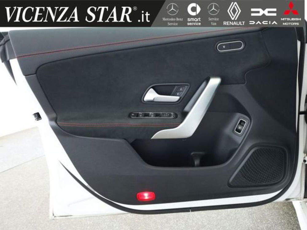 Mercedes-Benz CLA Shooting Brake usata a Vicenza (5)