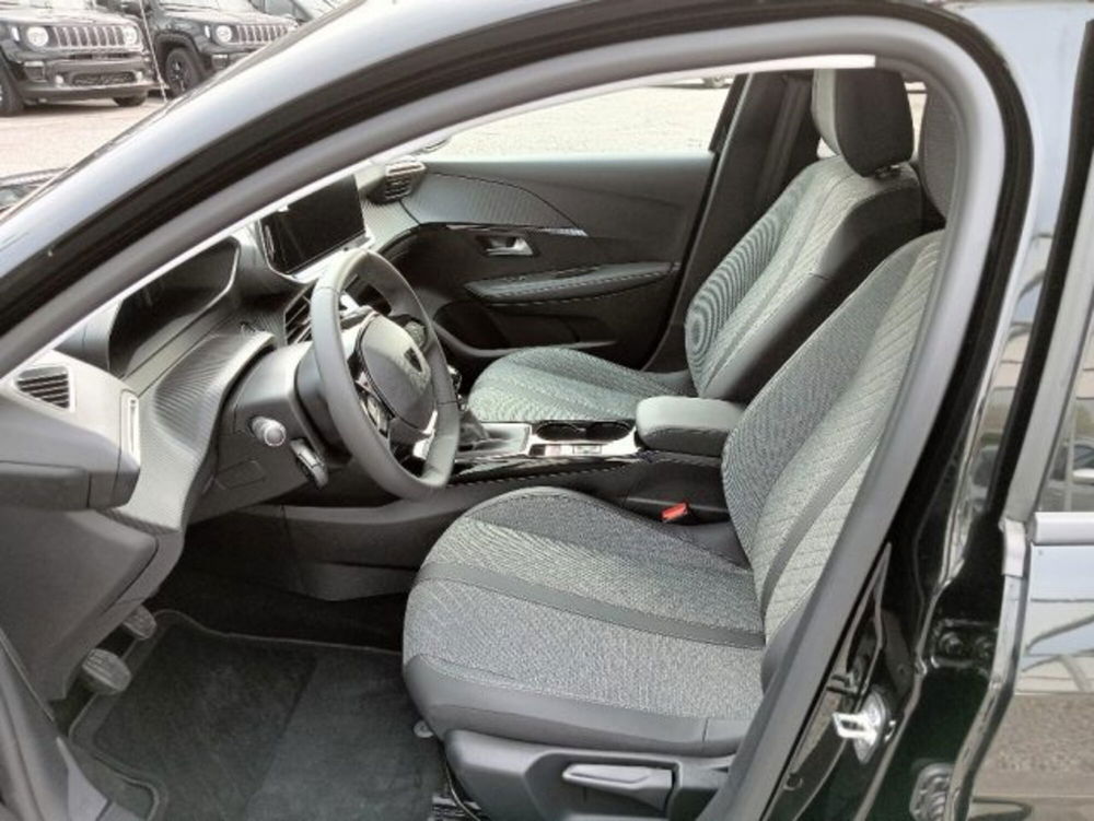 Peugeot 208 nuova a Brescia (8)